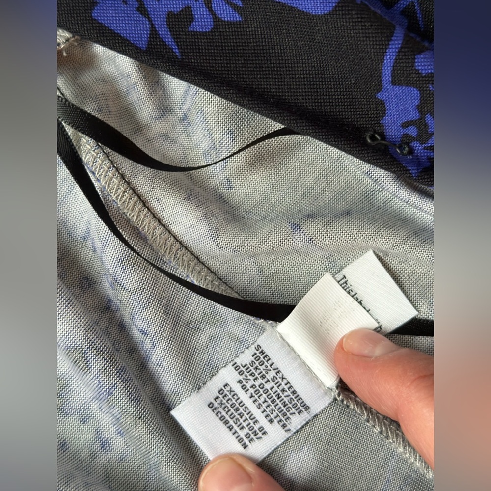 Diane Von Furstenberg Silk Dress - Picture 10 of 12